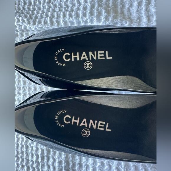 Chanel Patent Leather CC Heel Pumps 2010 Black Sz 36.5 Authentic Designer Heels - Picture 7 of 11